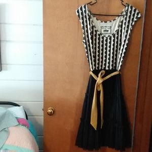 Effie's Heart whimsical black & mustard dress sz M